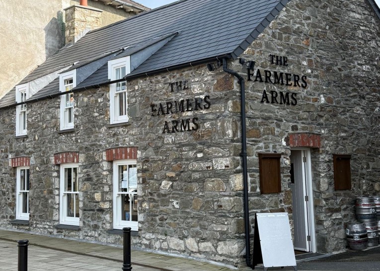 The Farmer's Arms, Fishguard
